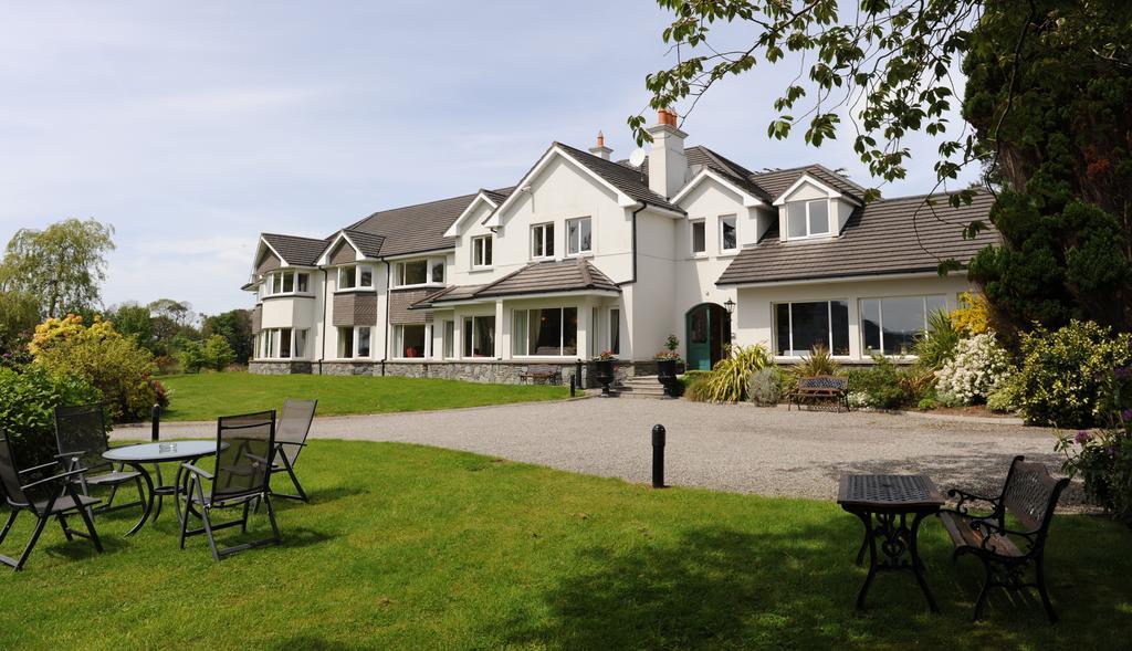 Loch Lein Country House คิลลาร์นีย์ ภายนอก รูปภาพ