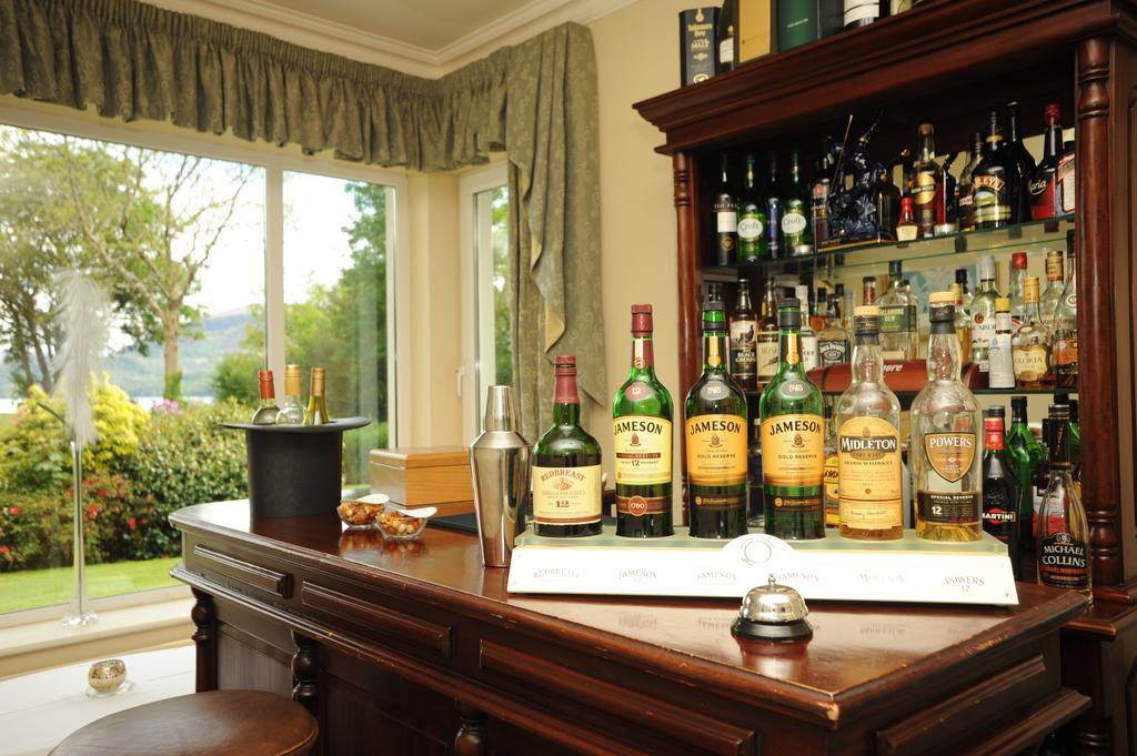 Loch Lein Country House คิลลาร์นีย์ ภายนอก รูปภาพ
